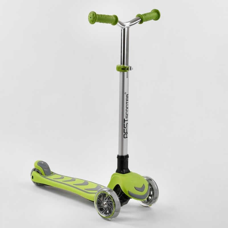 Самокат триколісний Best Scooter салатовий